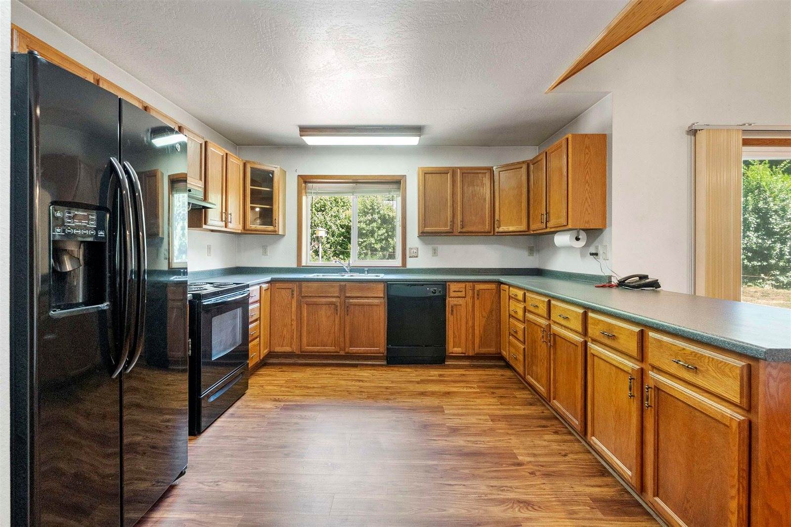 100 Tsunami, Crescent City, CA 95531