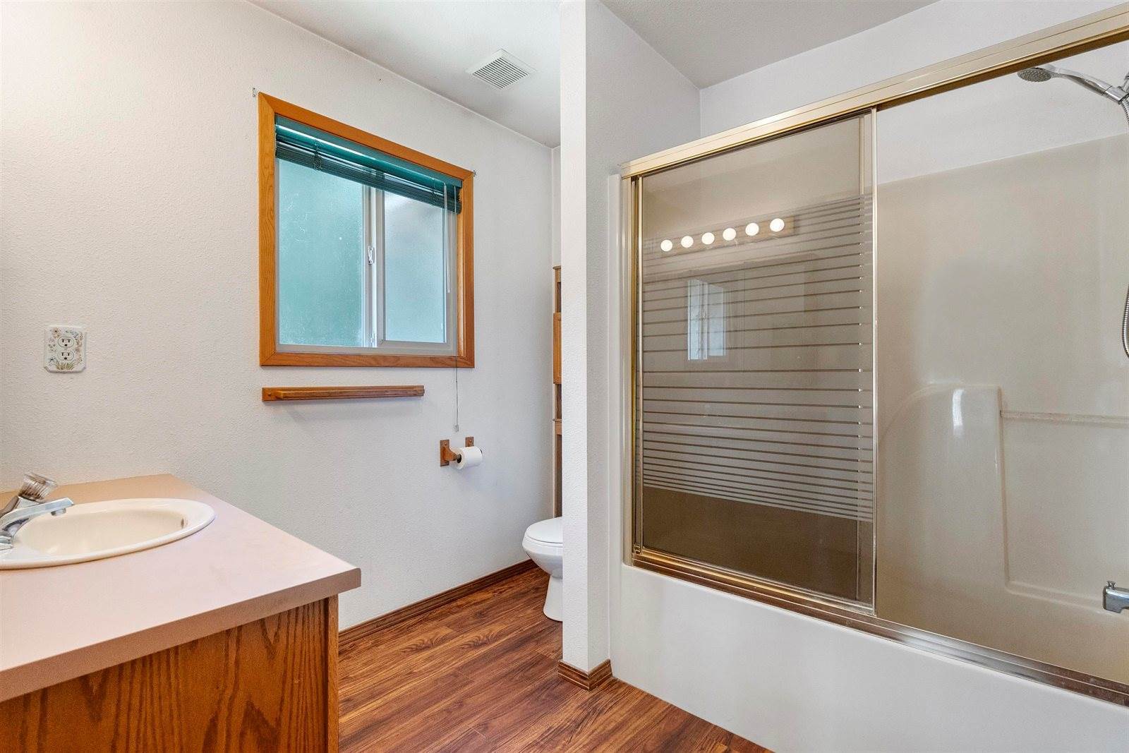 100 Tsunami, Crescent City, CA 95531