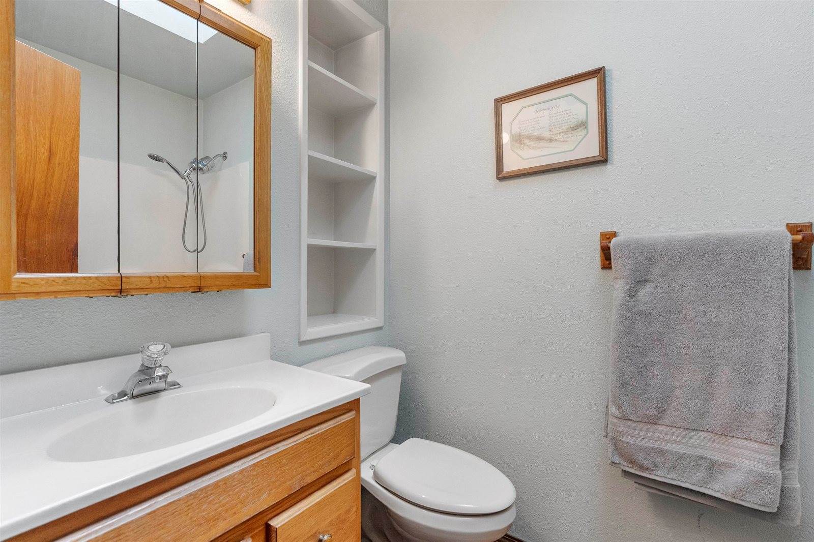 100 Tsunami, Crescent City, CA 95531