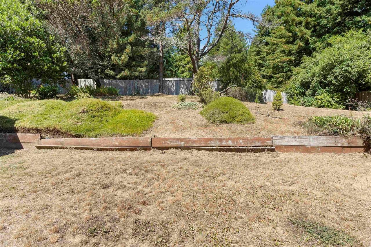 100 Tsunami, Crescent City, CA 95531