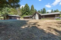 100 Tsunami, Crescent City, CA 95531