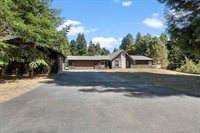 100 Tsunami, Crescent City, CA 95531