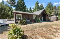 100 Tsunami, Crescent City, CA 95531