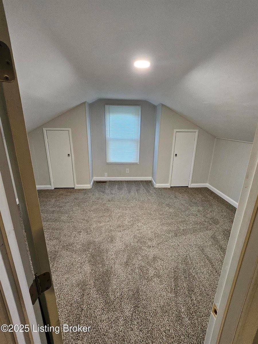 912 Kelly St, Carrollton, KY 41008