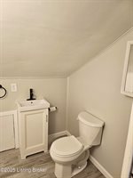 912 Kelly St, Carrollton, KY 41008