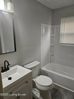 912 Kelly St, Carrollton, KY 41008