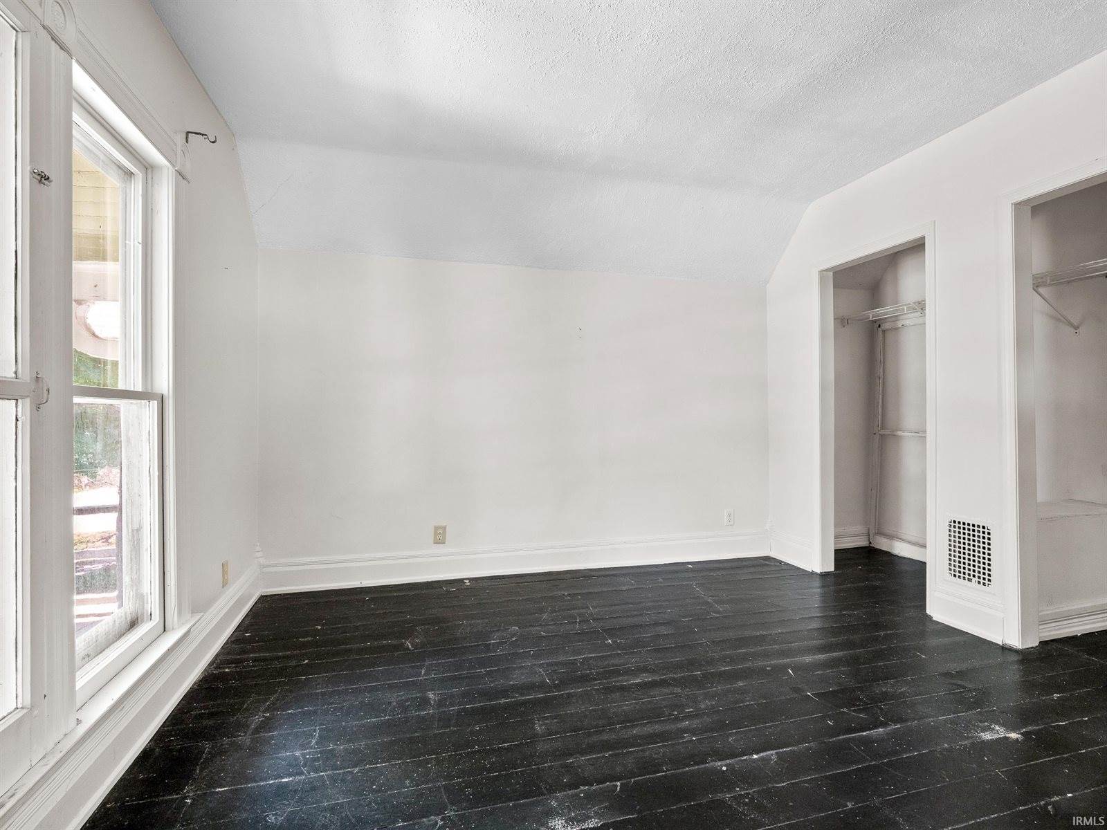 308 E Broad Street, Angola, IN 46703