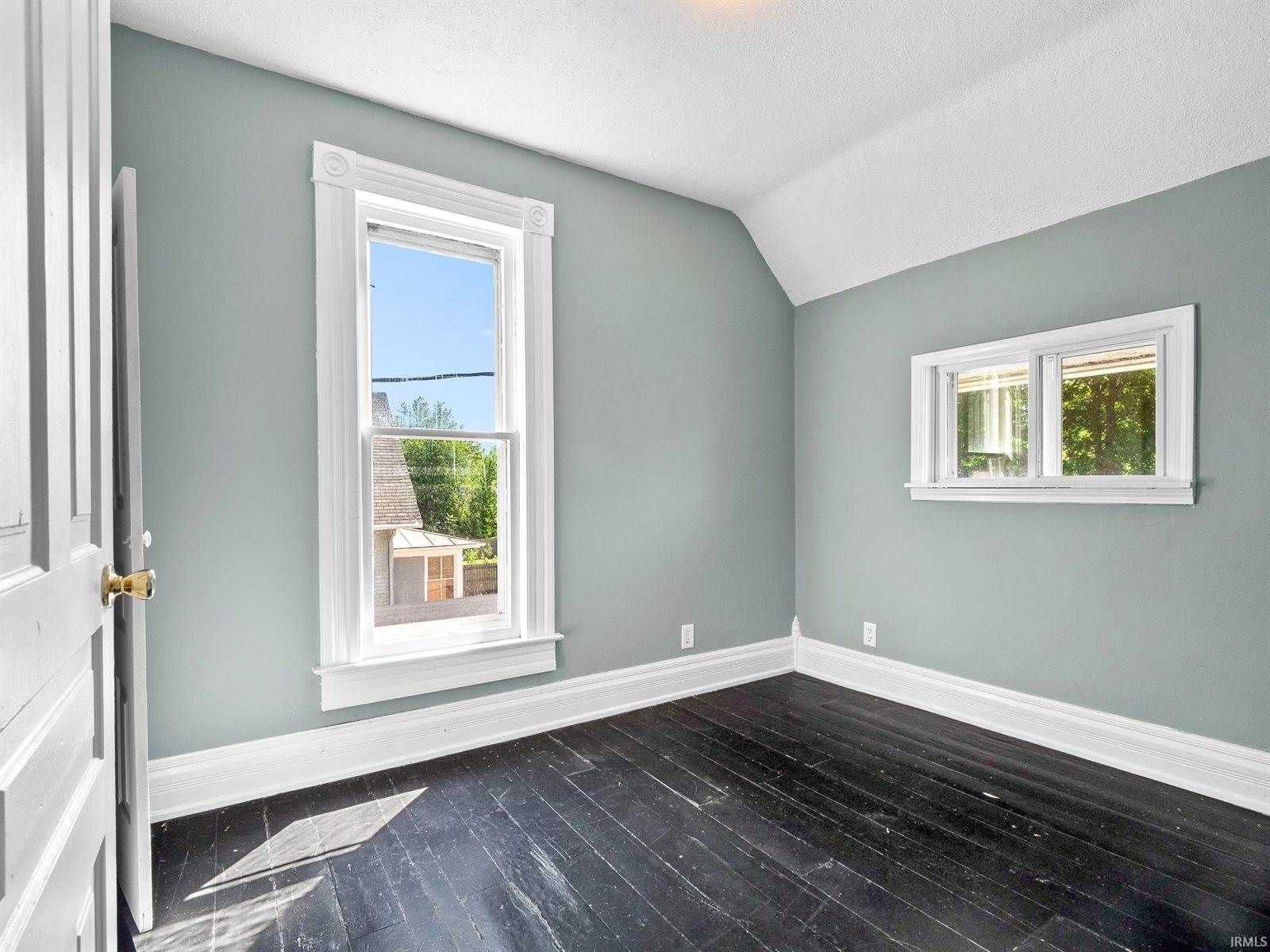 308 E Broad Street, Angola, IN 46703