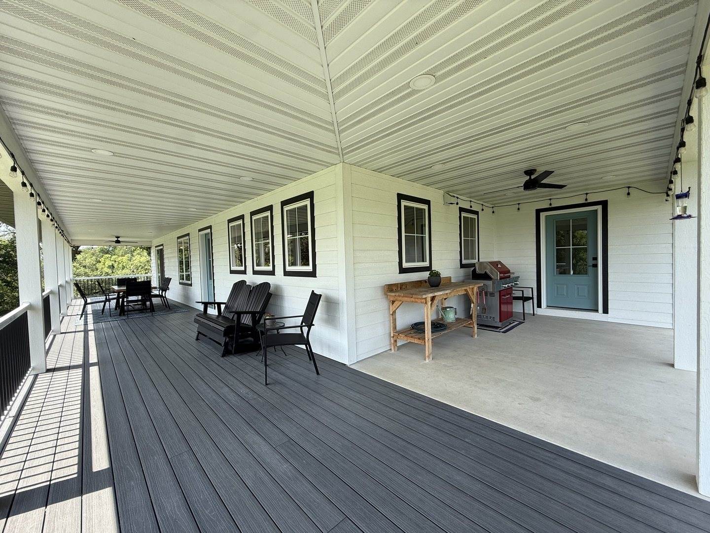 4567 West Stephenson Street Road, Freeport, IL 61032