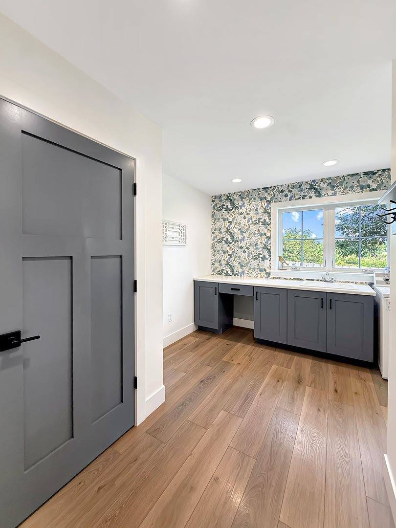 4567 West Stephenson Street Road, Freeport, IL 61032