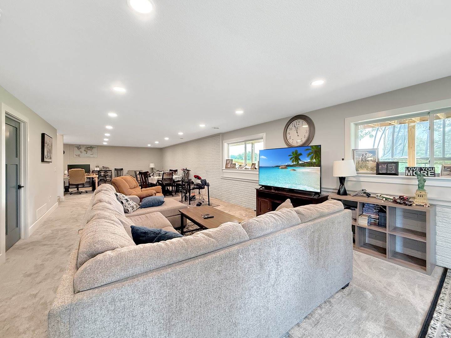 4567 West Stephenson Street Road, Freeport, IL 61032