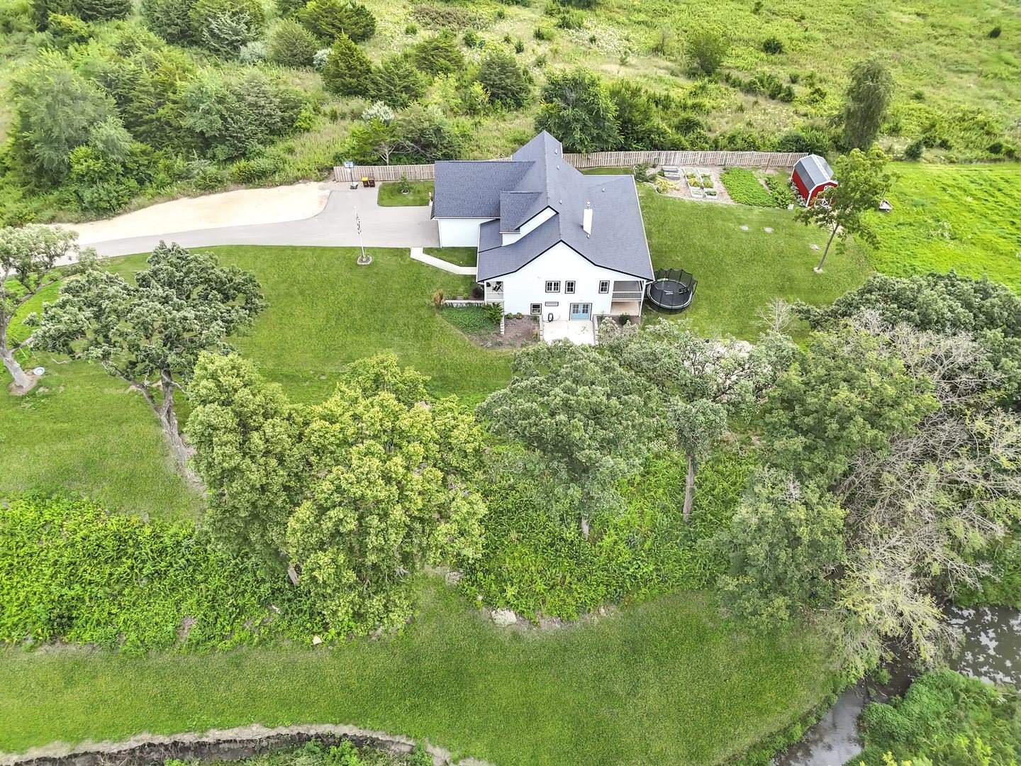 4567 West Stephenson Street Road, Freeport, IL 61032