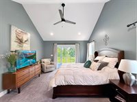 4567 West Stephenson Street Road, Freeport, IL 61032