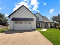 4567 West Stephenson Street Road, Freeport, IL 61032