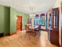 2009 Sherman Street, Marinette, WI 54143