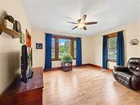 2009 Sherman Street, Marinette, WI 54143