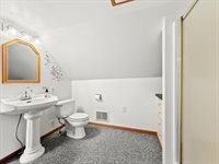 2009 Sherman Street, Marinette, WI 54143