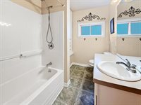 2009 Sherman Street, Marinette, WI 54143