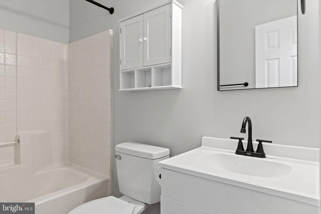 7830 Pine Boulevard, Lusby, MD 20657