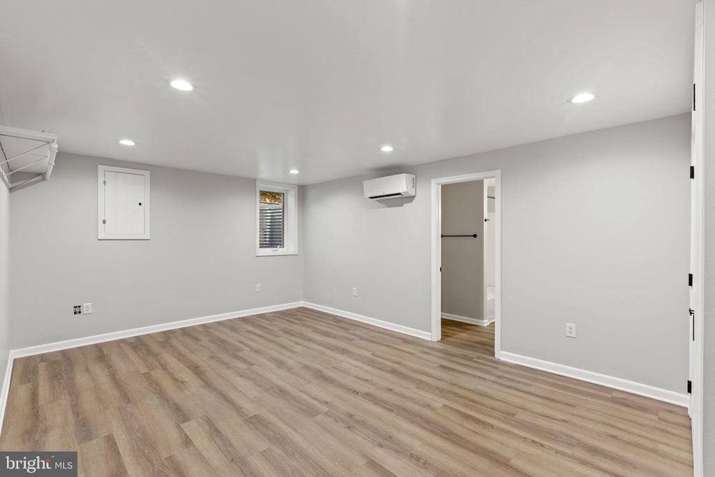 7830 Pine Boulevard, Lusby, MD 20657