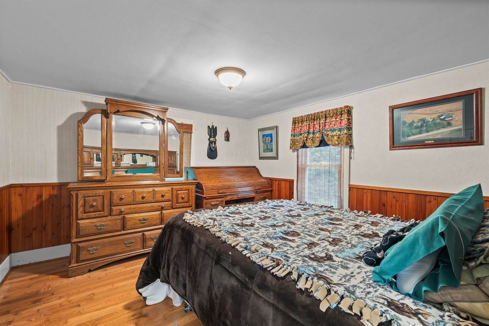 9621 County Road F, Bancroft, WI 54921