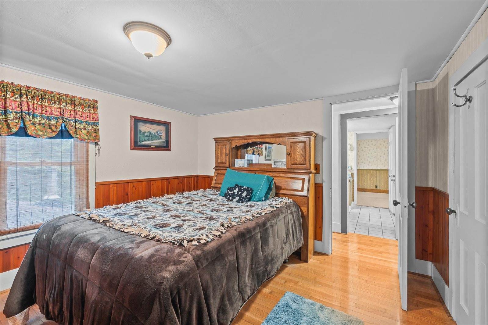 9621 County Road F, Bancroft, WI 54921