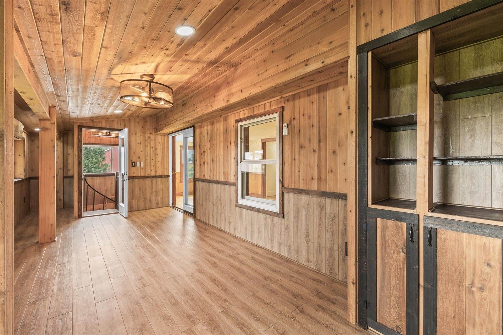 9621 County Road F, Bancroft, WI 54921