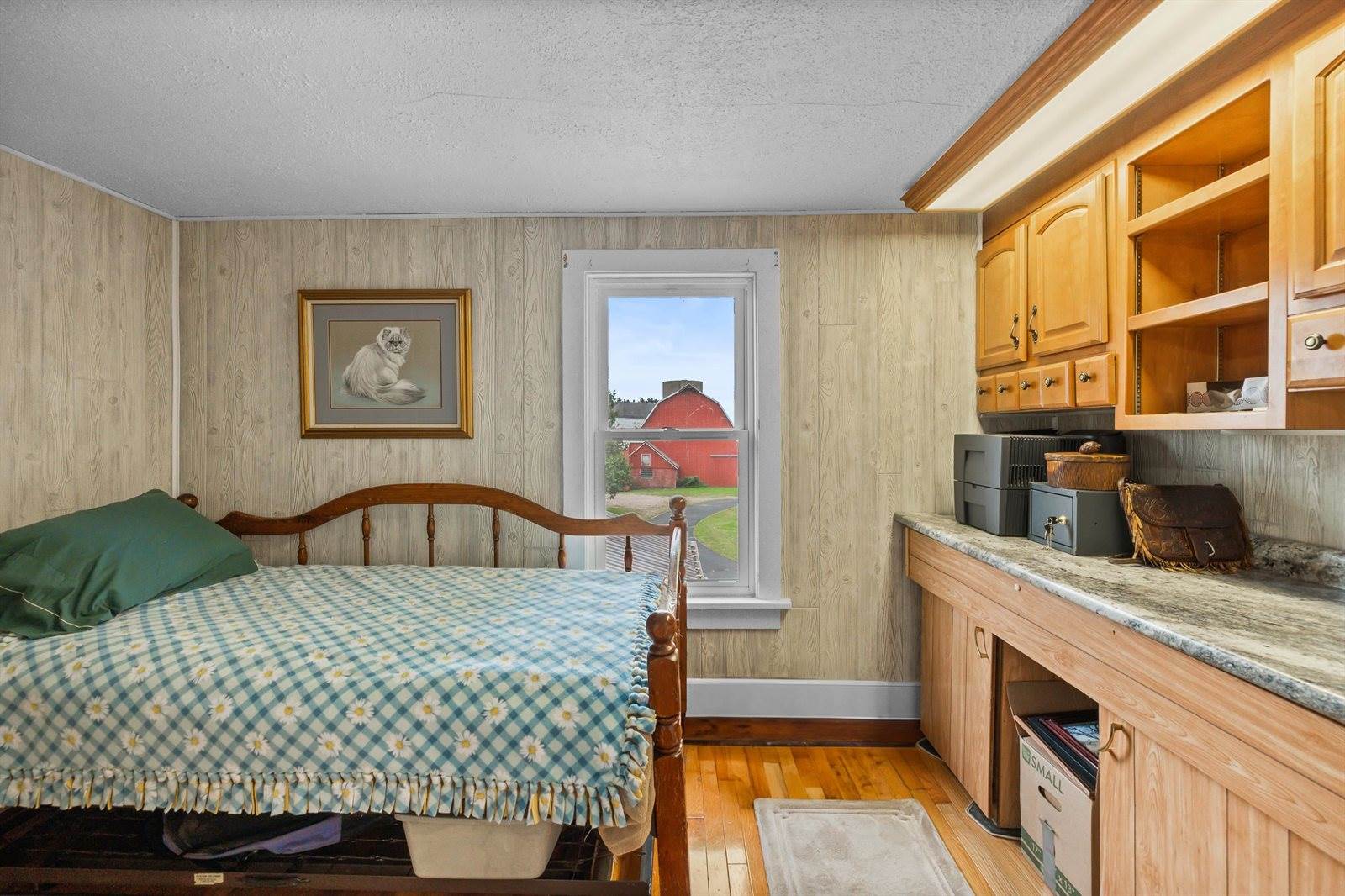 9621 County Road F, Bancroft, WI 54921