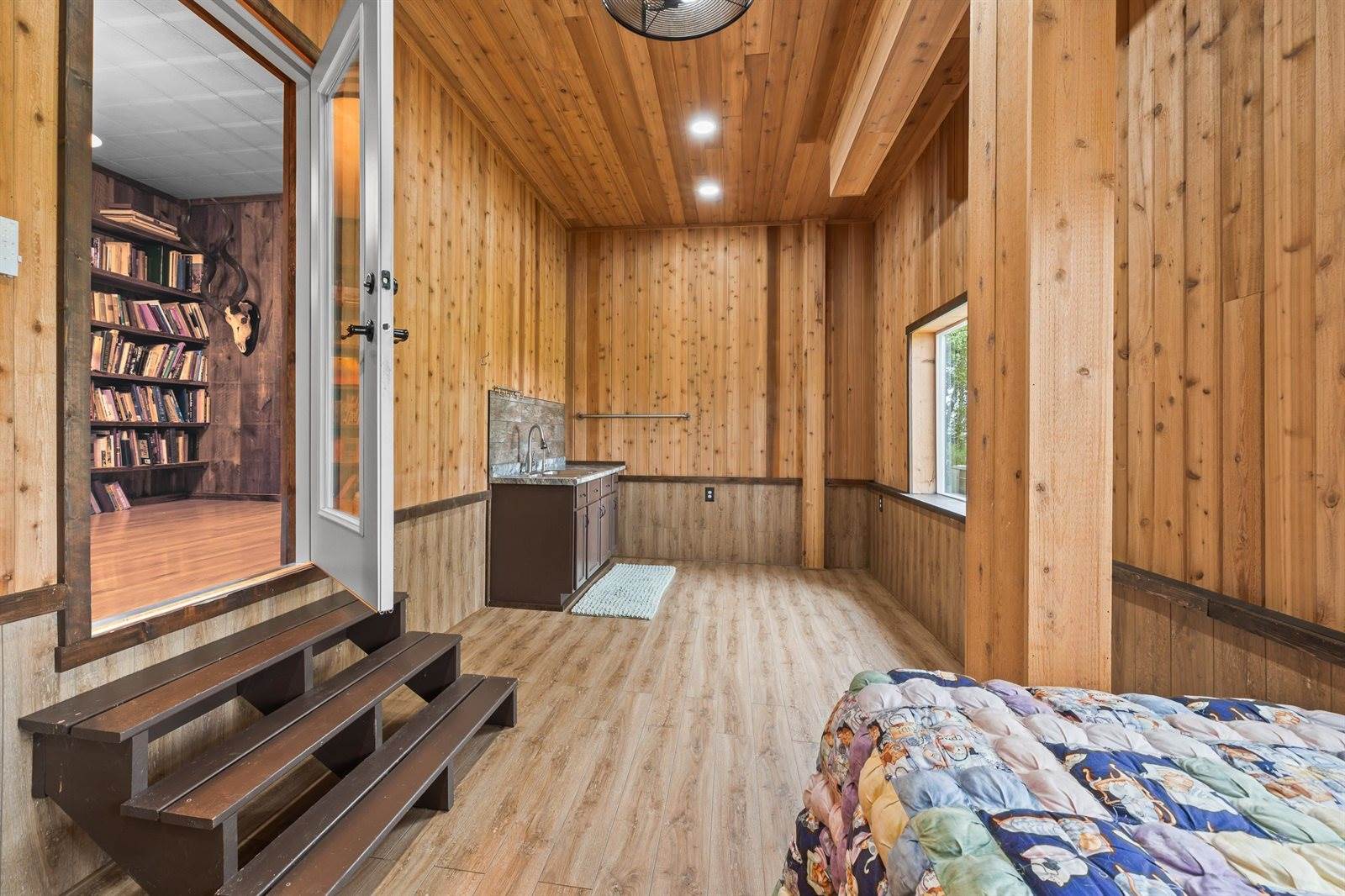 9621 County Road F, Bancroft, WI 54921