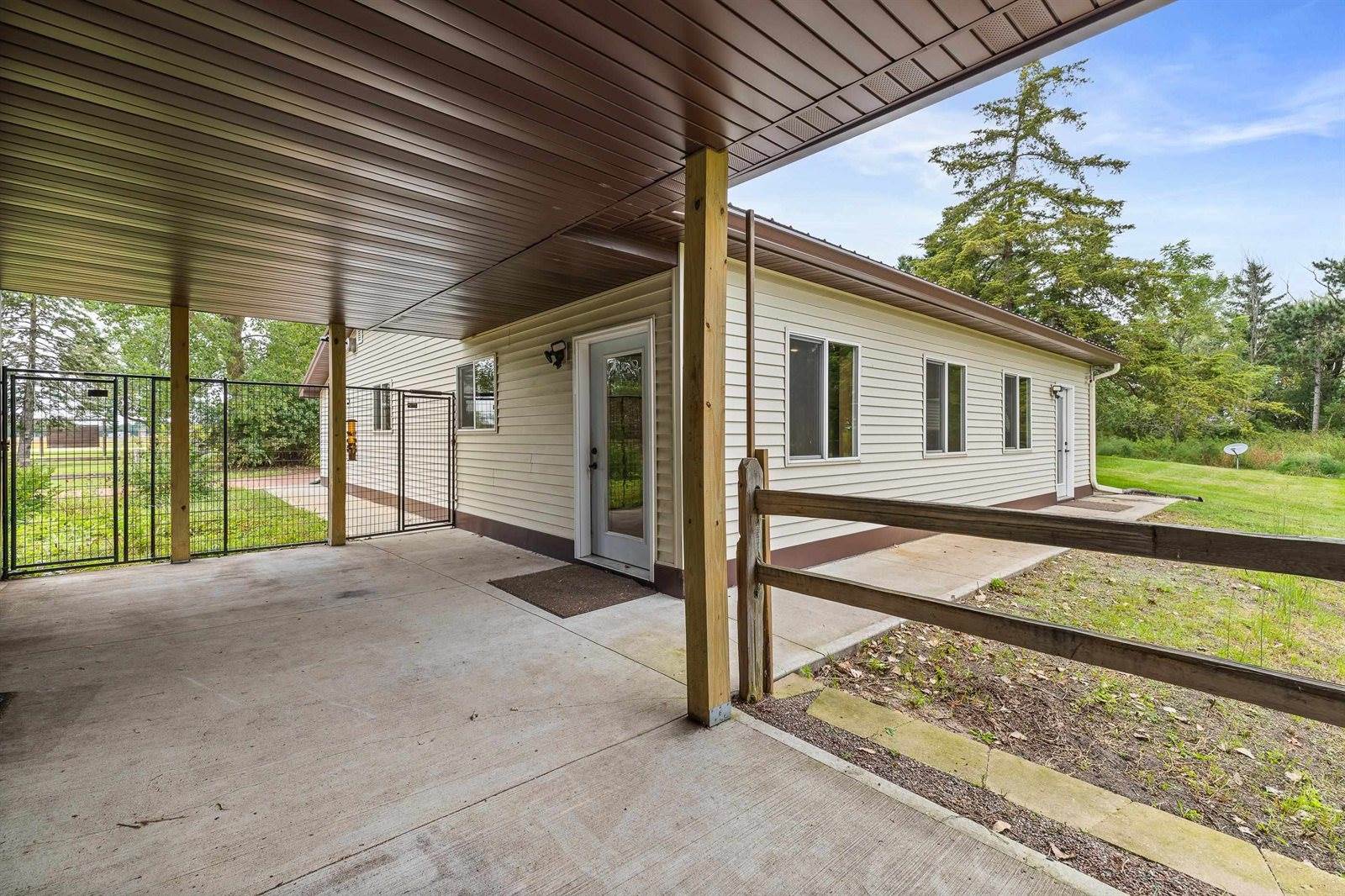 9621 County Road F, Bancroft, WI 54921