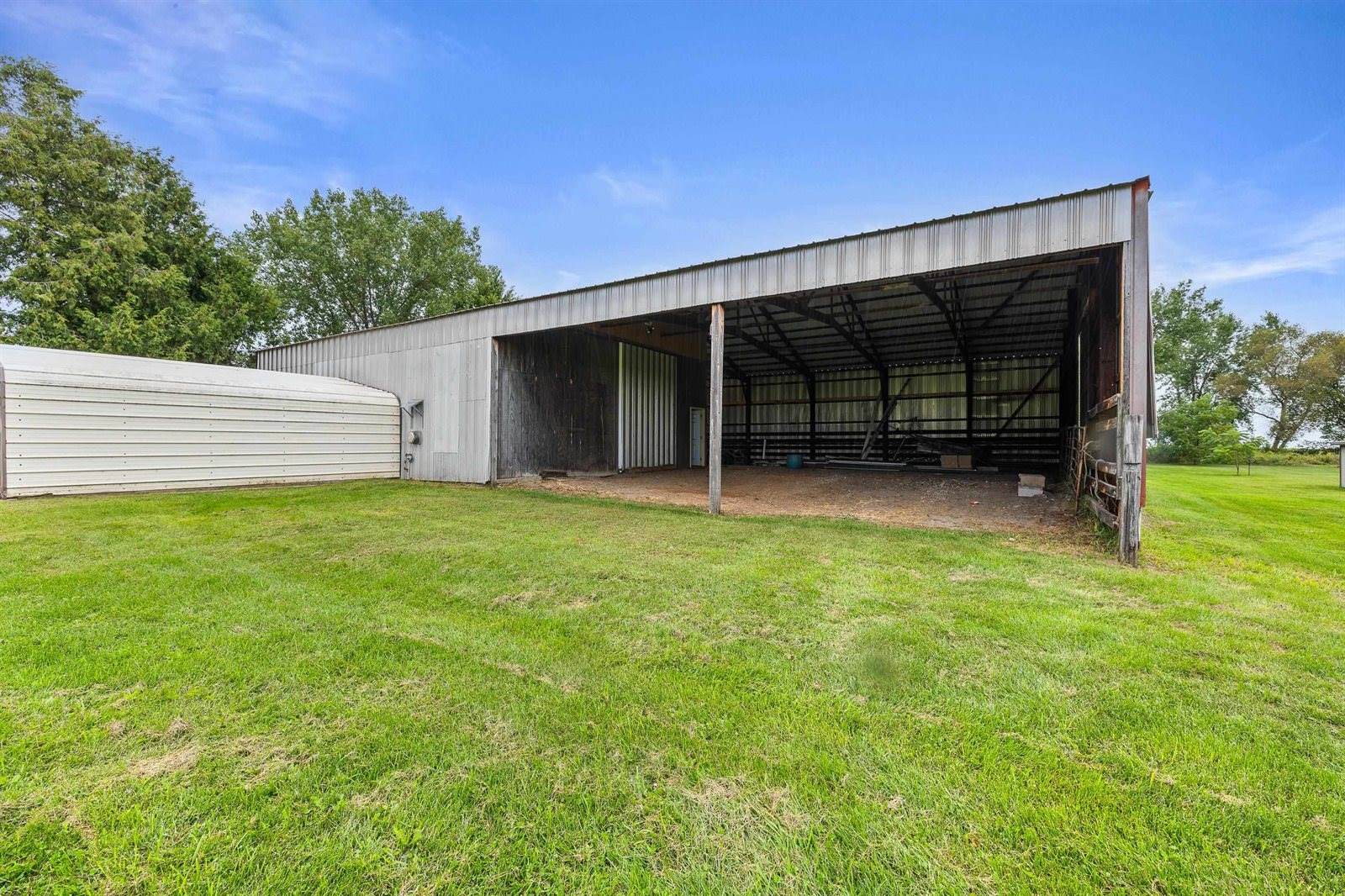 9621 County Road F, Bancroft, WI 54921