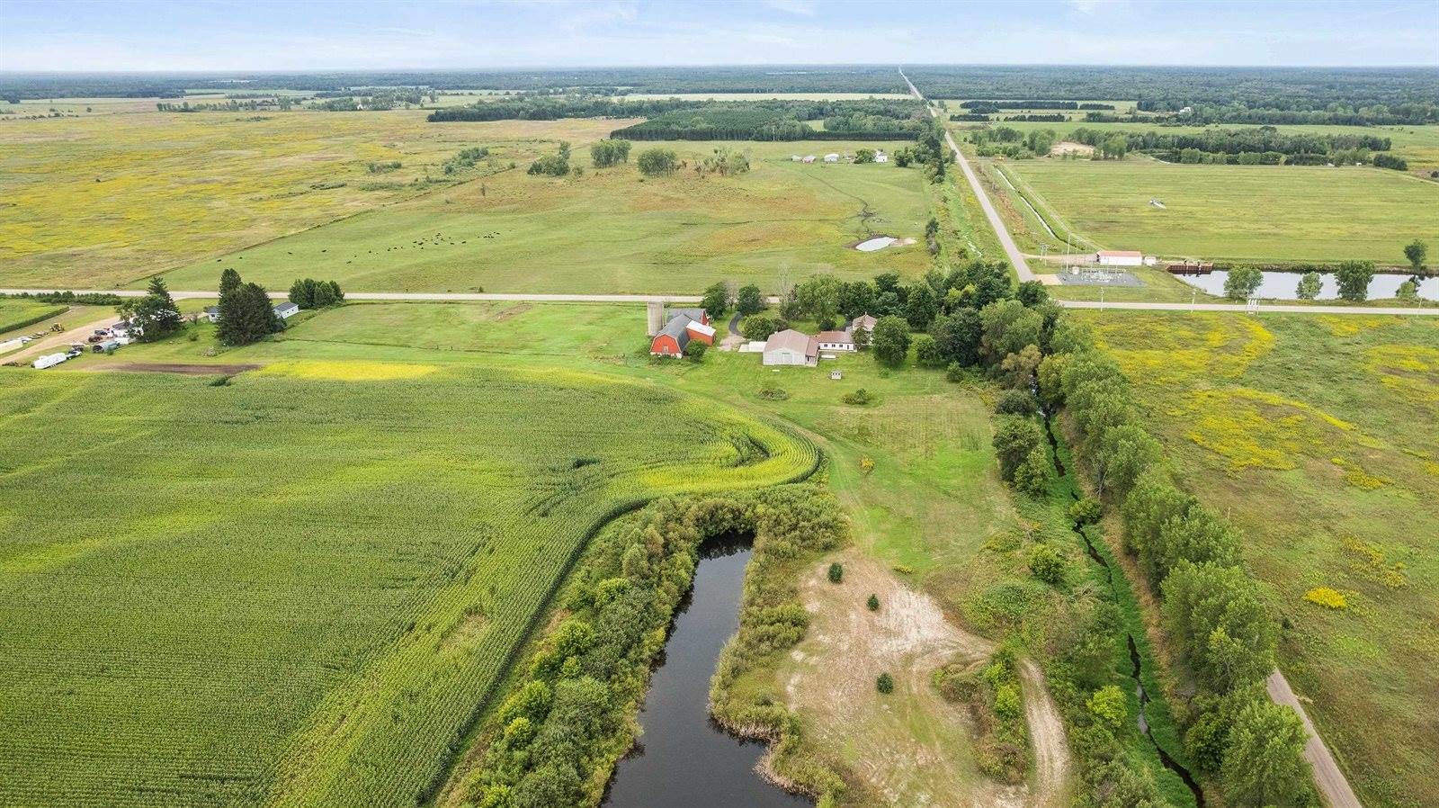 9621 County Road F, Bancroft, WI 54921