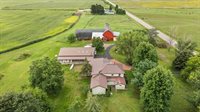 9621 County Road F, Bancroft, WI 54921