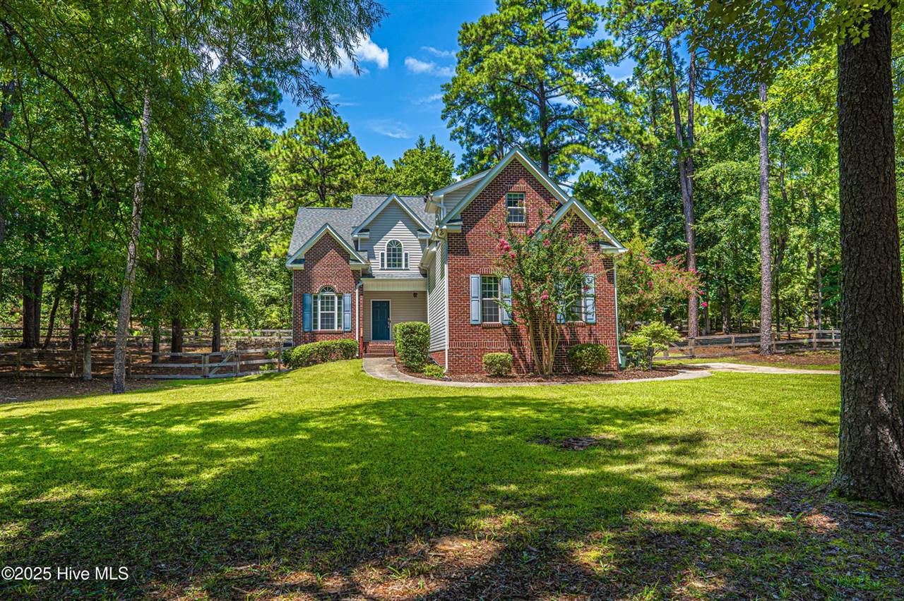 201 Lazar Lane, Moore County, NC 28387