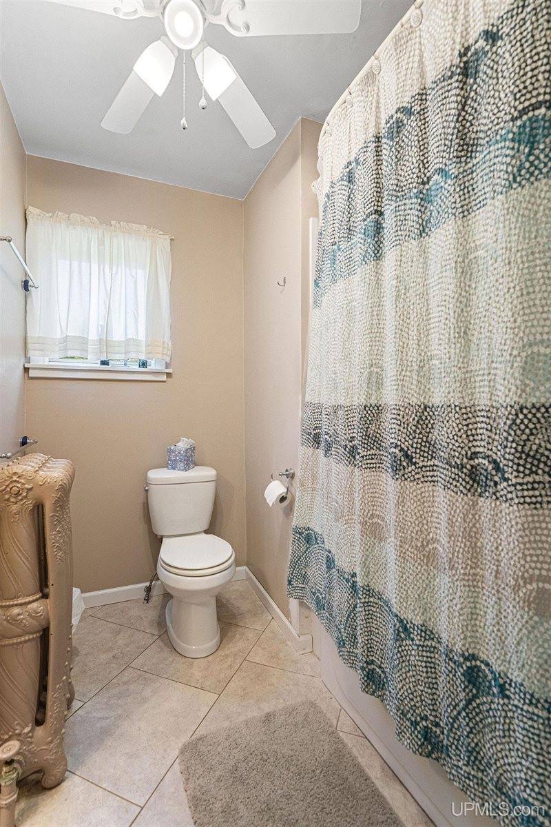 607 N 3rd Street, Ishpeming, MI 49849