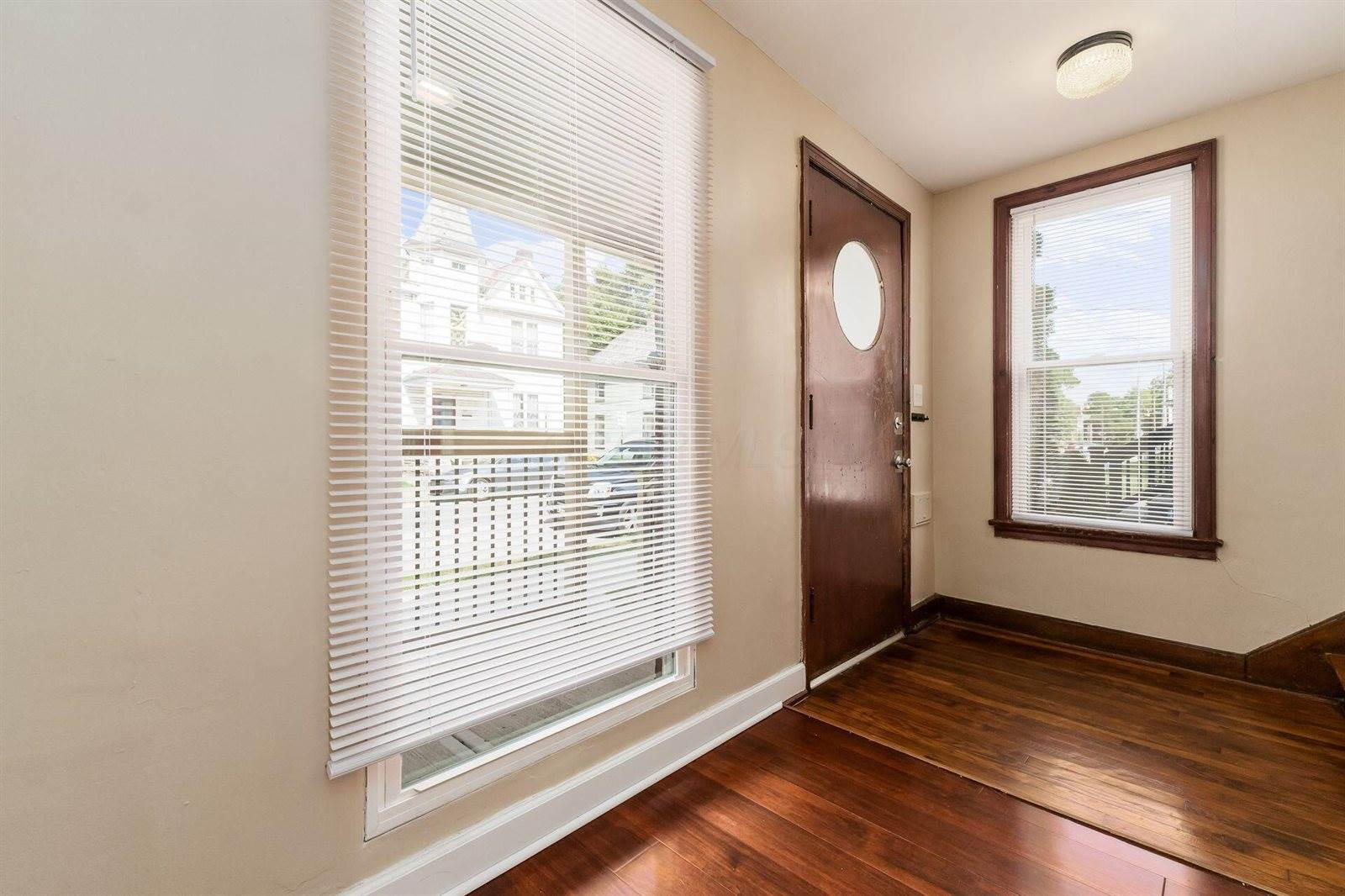 238-240 Miller Avenue, Columbus, OH 43205