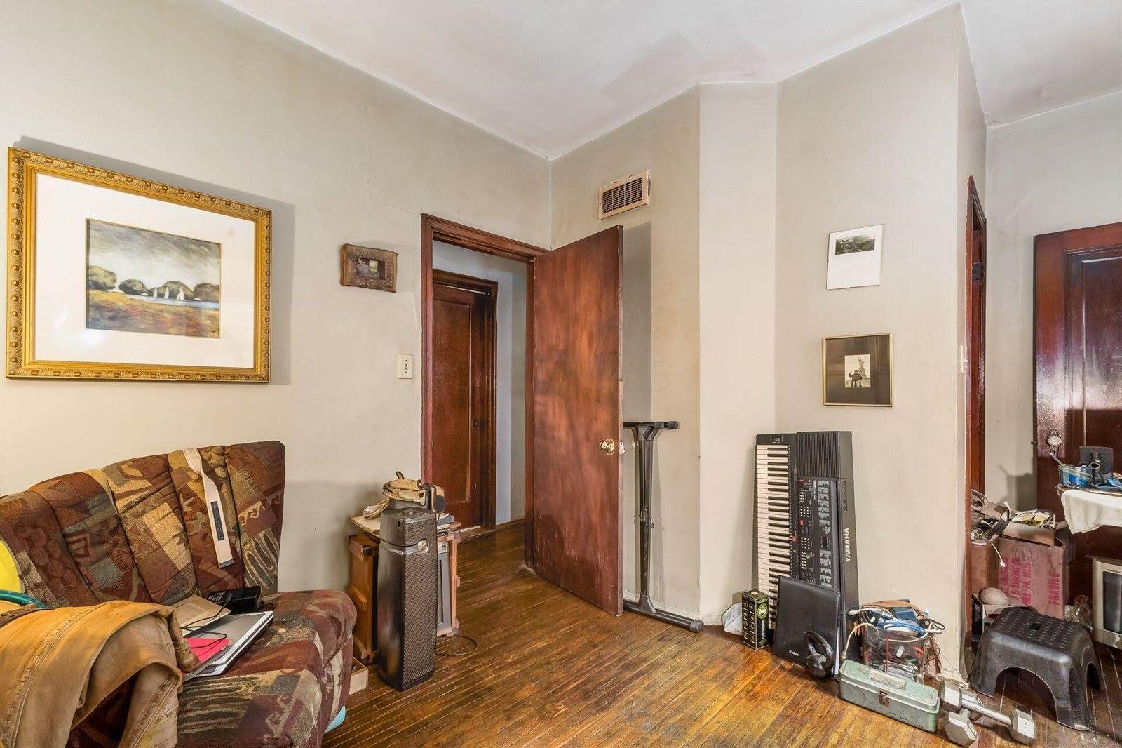 238-240 Miller Avenue, Columbus, OH 43205