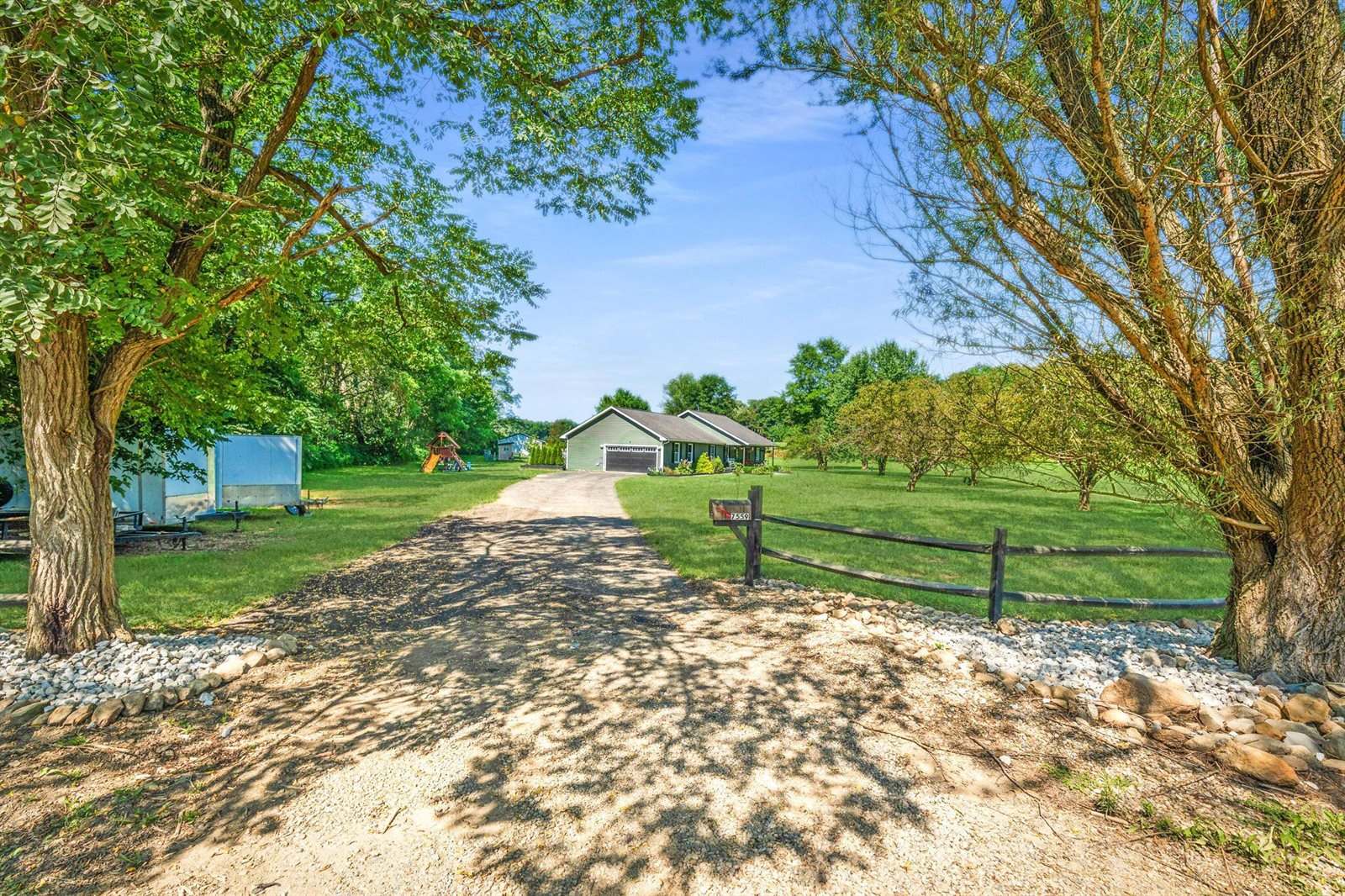 7559 Tucker Road, Centerburg, OH 43011