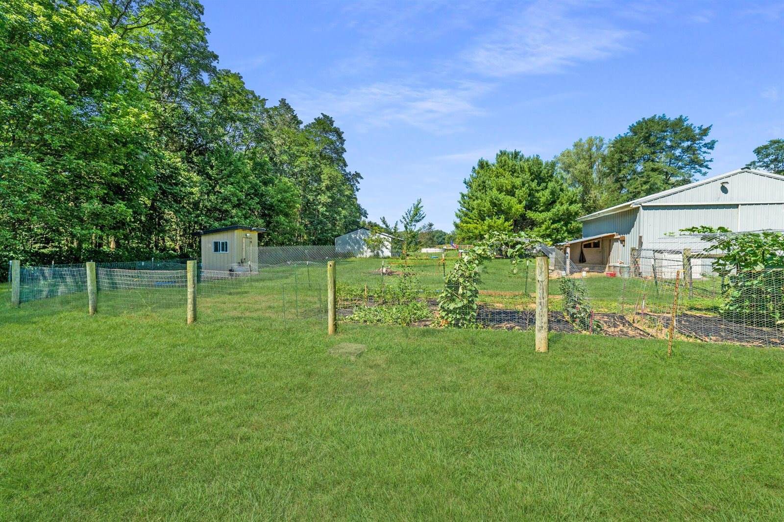 7559 Tucker Road, Centerburg, OH 43011