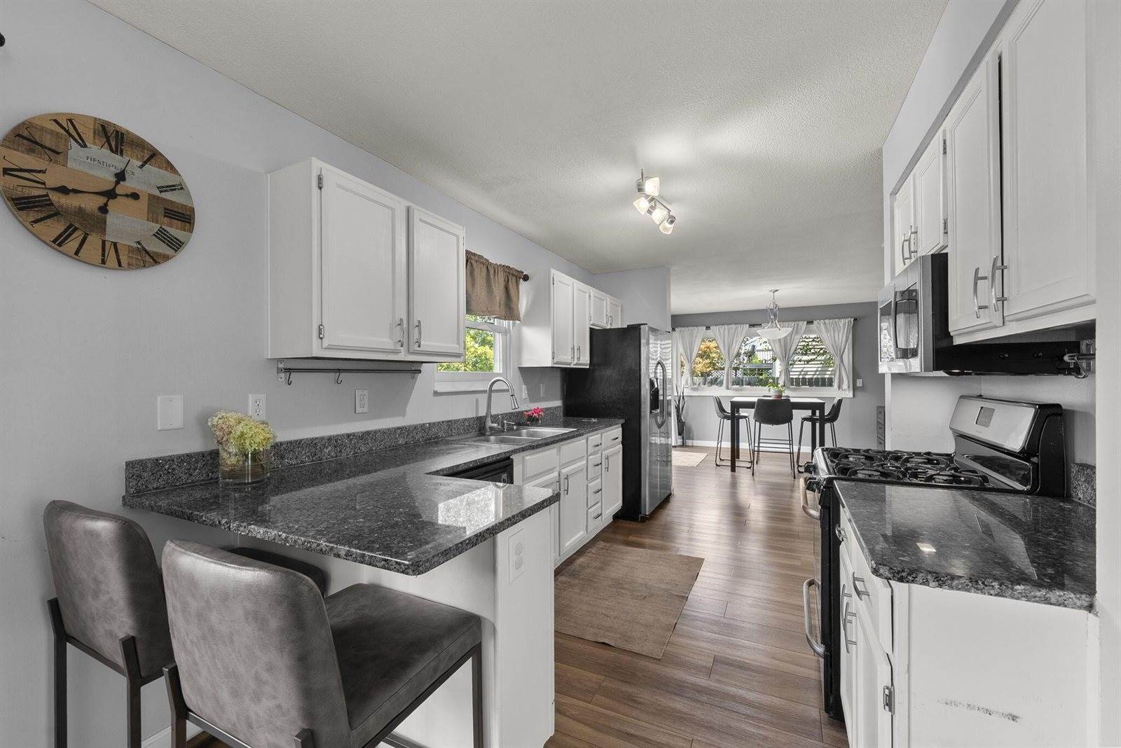 5458 Gillette Avenue, Hilliard, OH 43026