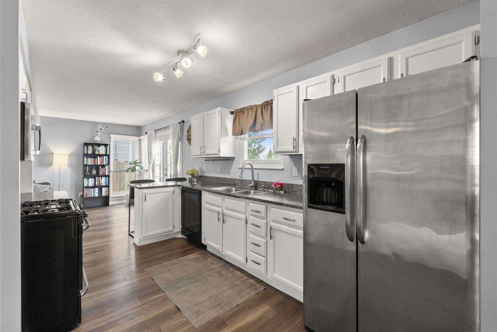 5458 Gillette Avenue, Hilliard, OH 43026