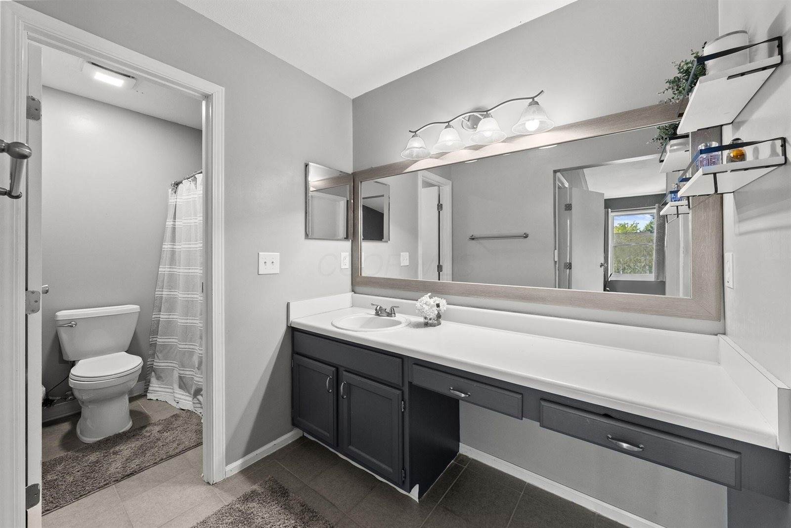 5458 Gillette Avenue, Hilliard, OH 43026