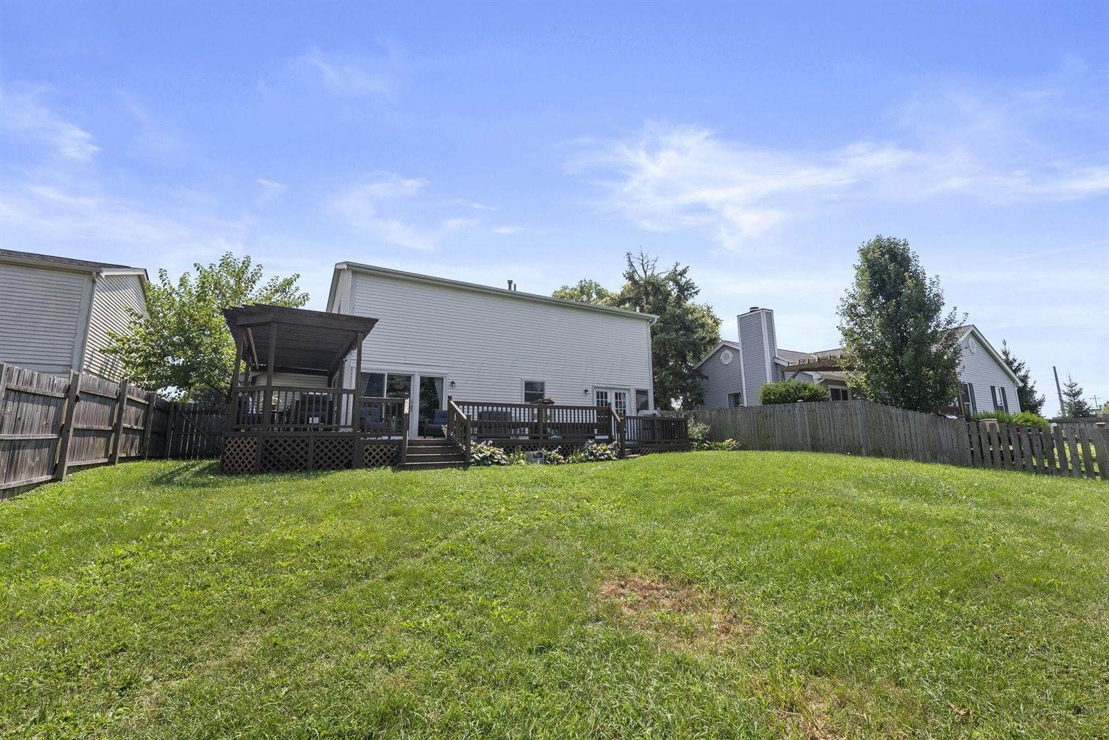 5458 Gillette Avenue, Hilliard, OH 43026