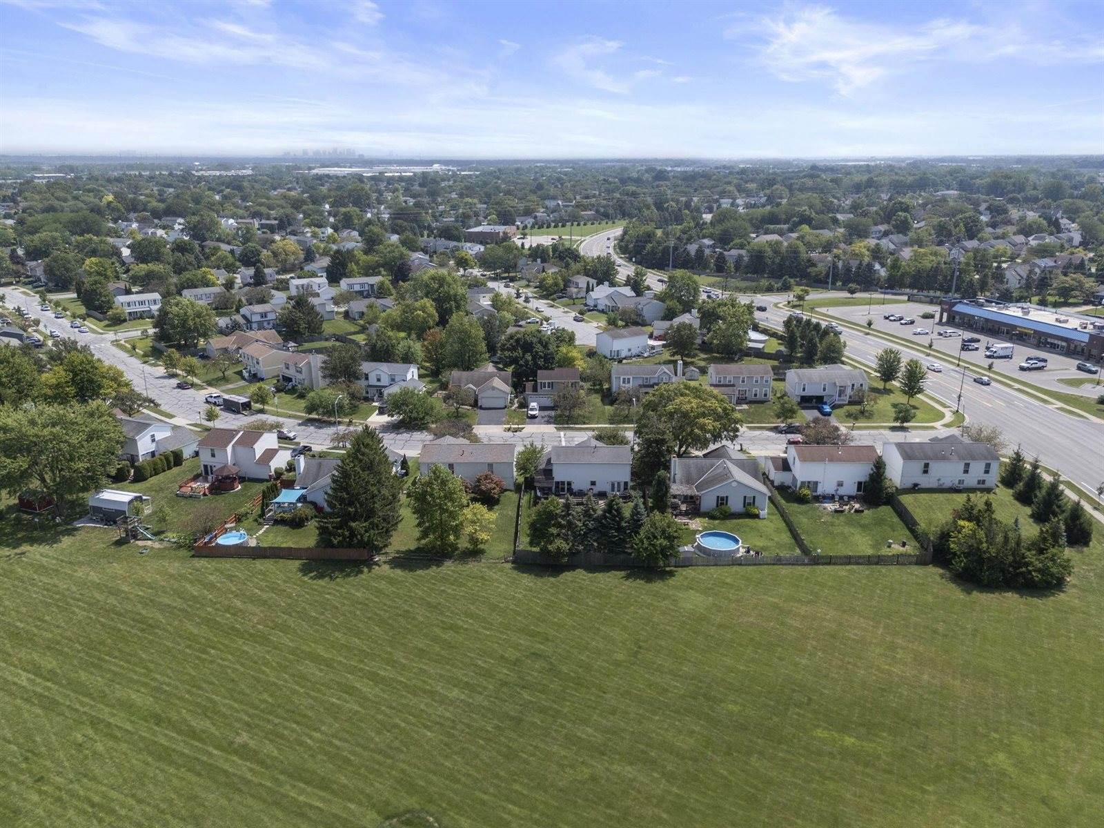 5458 Gillette Avenue, Hilliard, OH 43026