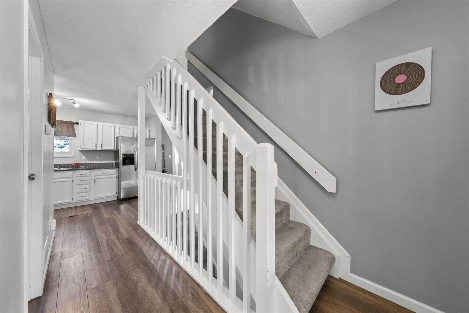 5458 Gillette Avenue, Hilliard, OH 43026