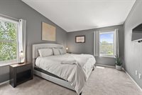 5458 Gillette Avenue, Hilliard, OH 43026