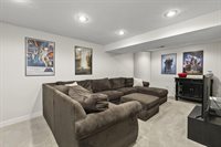 5458 Gillette Avenue, Hilliard, OH 43026