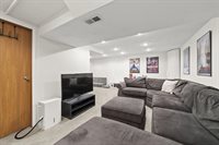 5458 Gillette Avenue, Hilliard, OH 43026