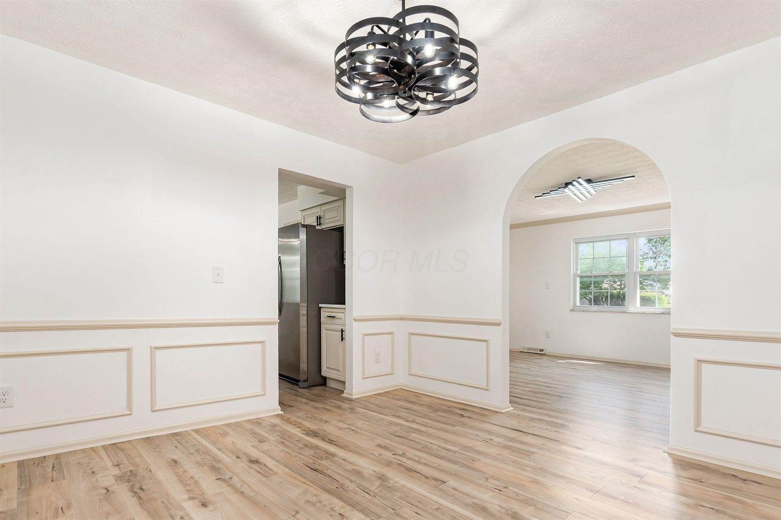 1466 Weybridge Road, Columbus, OH 43220