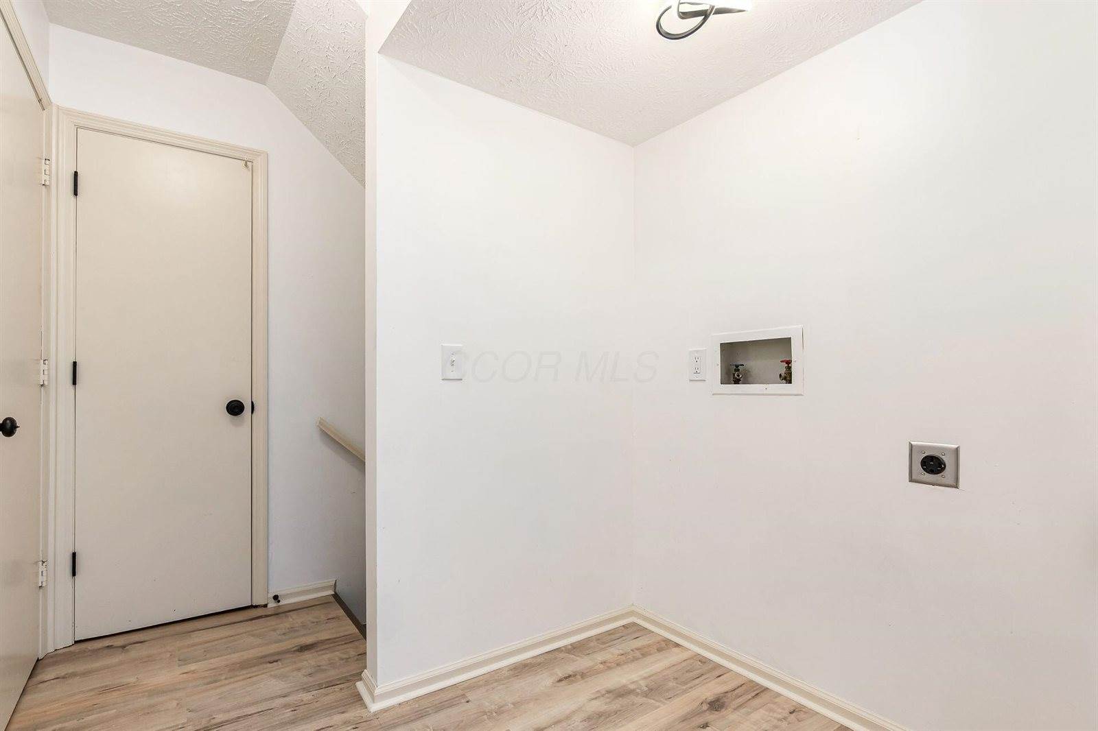 1466 Weybridge Road, Columbus, OH 43220